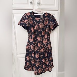 VINCE CAMUTO
Women's Jacquard Fit & Flare Dress